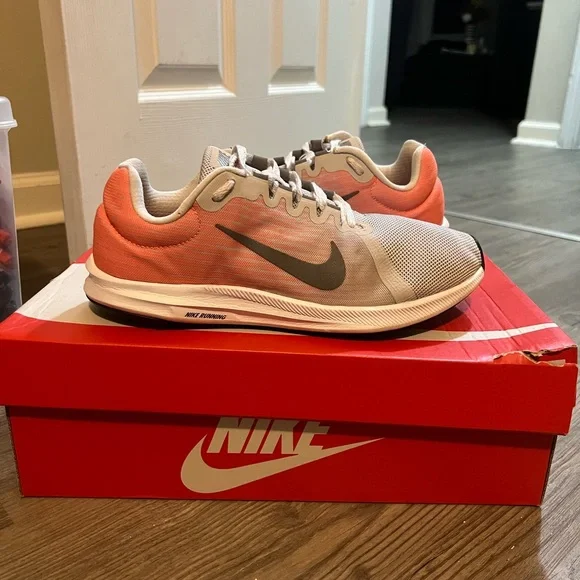 Nike Downshifter 8 - Picture 1 of 6